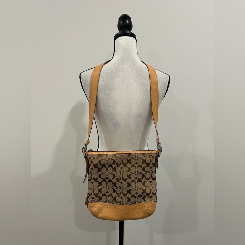Coach Handbag - Picture 5 of 16